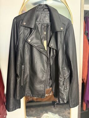 New Max Studio Black Faux Leather Moto Jacket